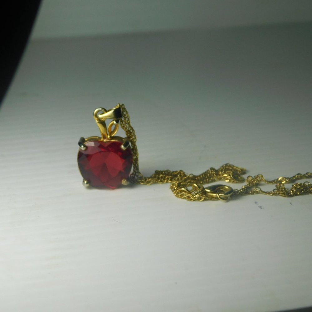 Apple Pendant - image 4